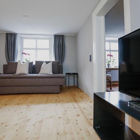 Clara Erdgeschosswohnung Im Juedischen Viertel Hohenems Exterior foto